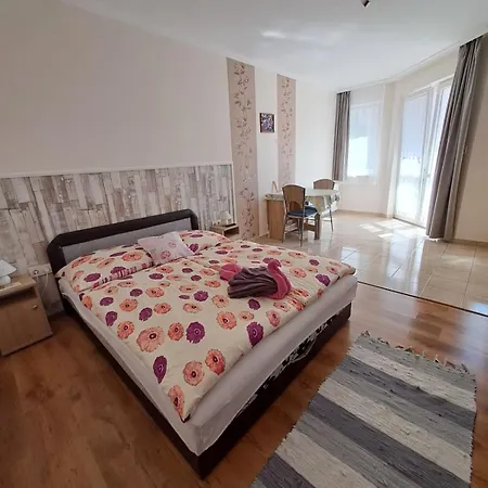 Apartment Aquacentrum 2 *