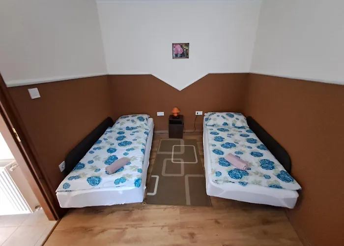 Aquacentrum 2 Apartment *